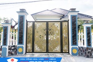 Hoàn thành lắp đặt cổng hoa văn Bắc Ninh