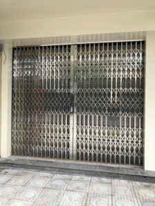 Cổng xếp inox