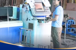Dịch vụ bảo dưỡng cửa xếp inox chuyên nghiệp cho khách hàng cũ