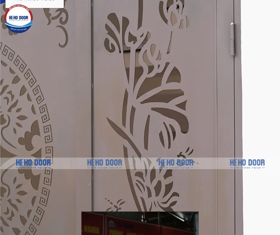 Cửa trượt quay 2 cánh đẹp bằng sắt sơn tĩnh điện