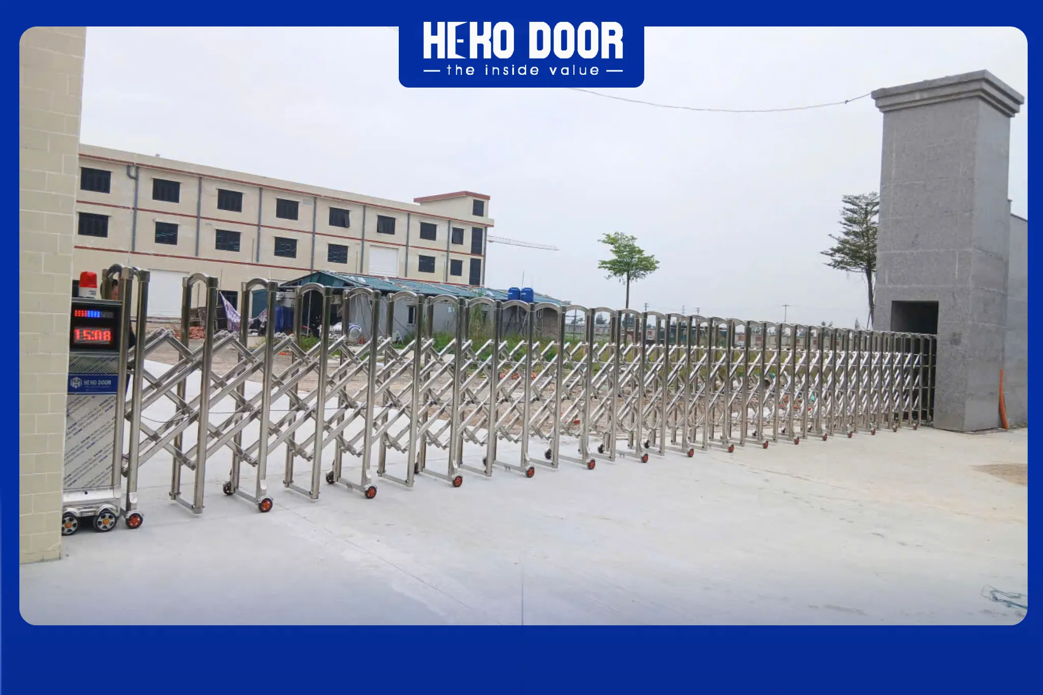 Vì sao xu hướng cổng xếp inox 2025 được quan tâm