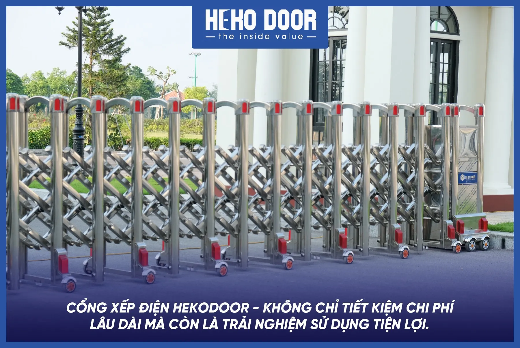 Cổng xếp inox cho nhà xưởng