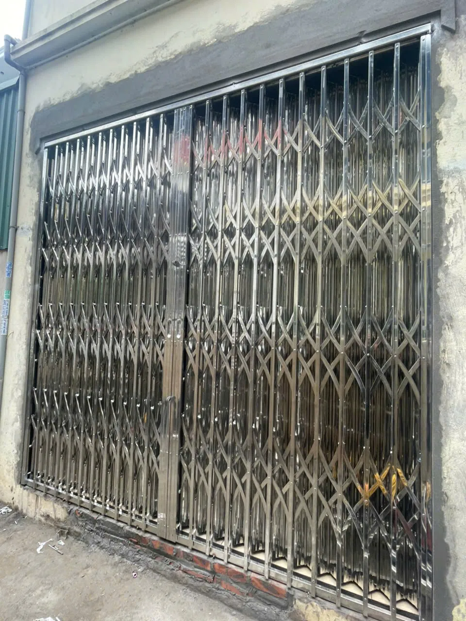 cửa xếp inox