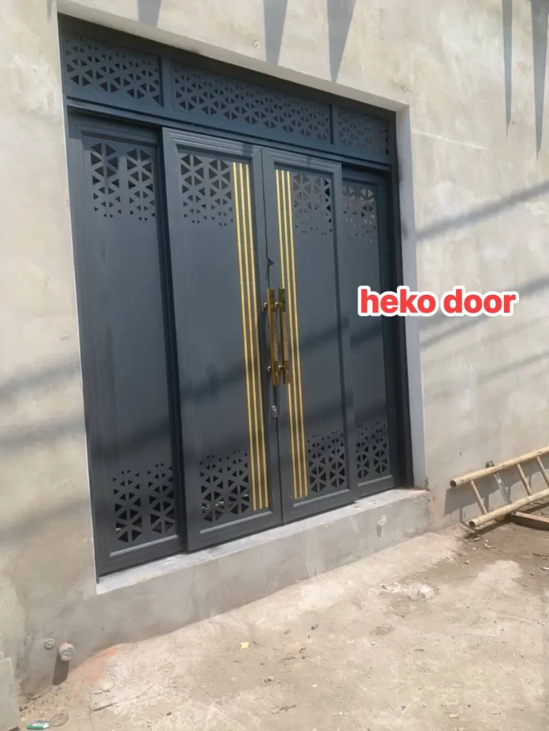 cua-cong-hien-dai-2025