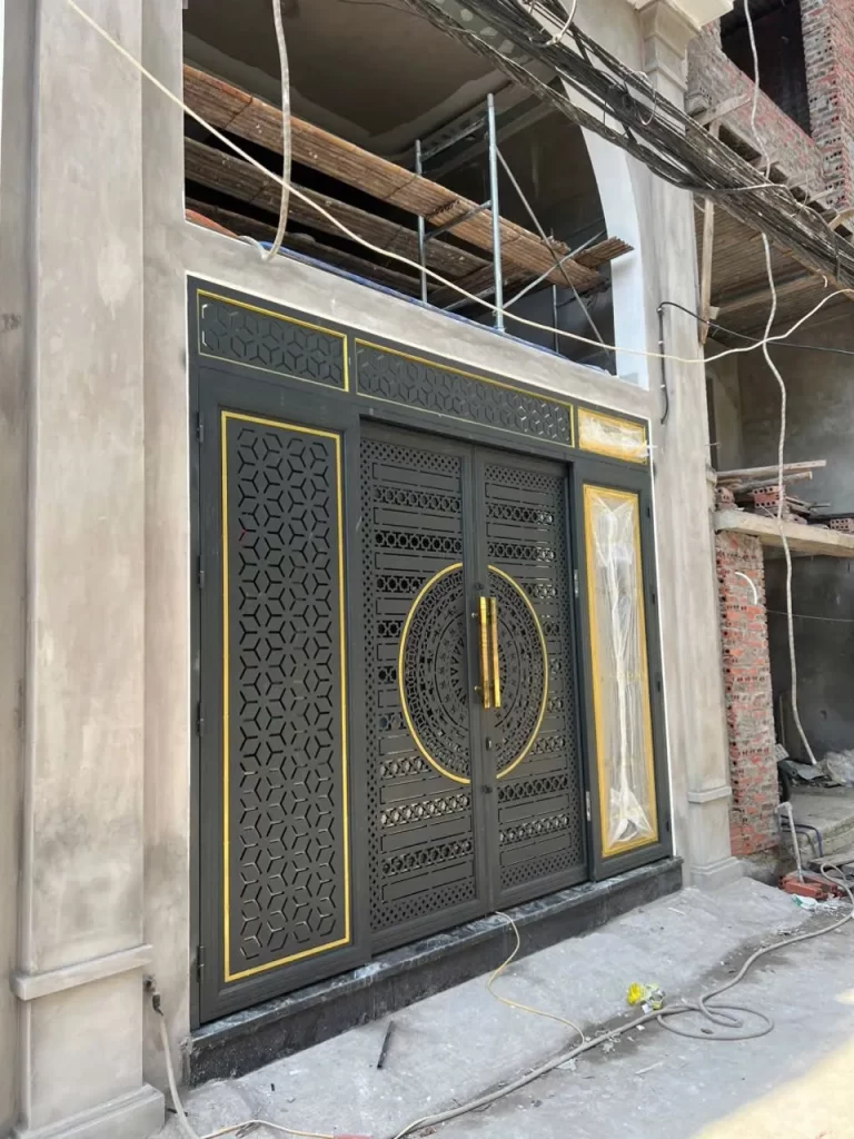 cua-cong-hien-dai-2025