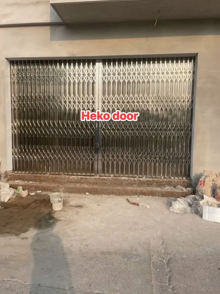 cua-cong-hien-dai-2025