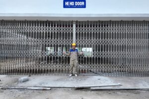 Top 15 mẫu cửa xếp inox đẹp hiện đại, sang trọng 2025