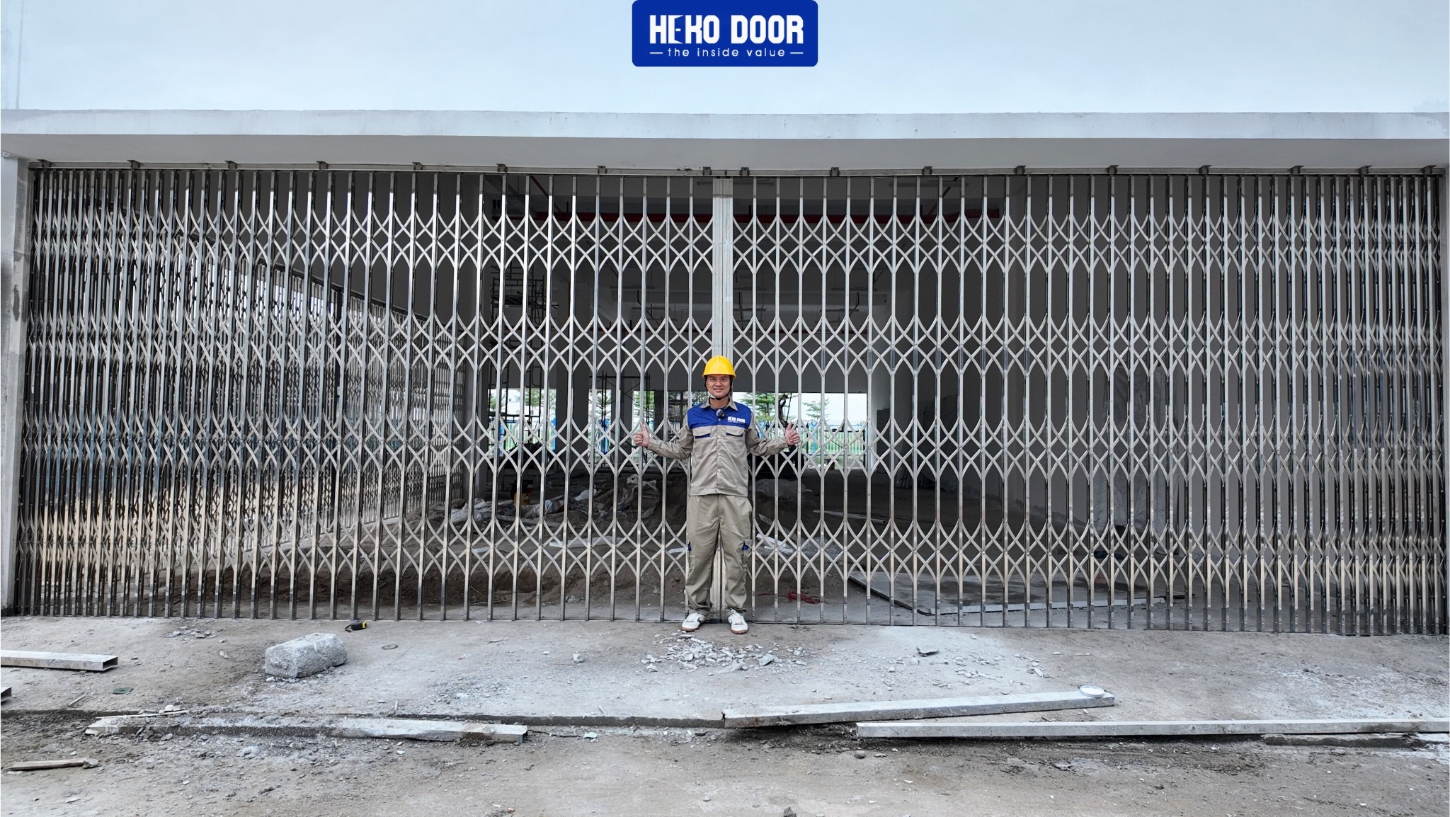 Cửa Xếp Inox không lá chắn 