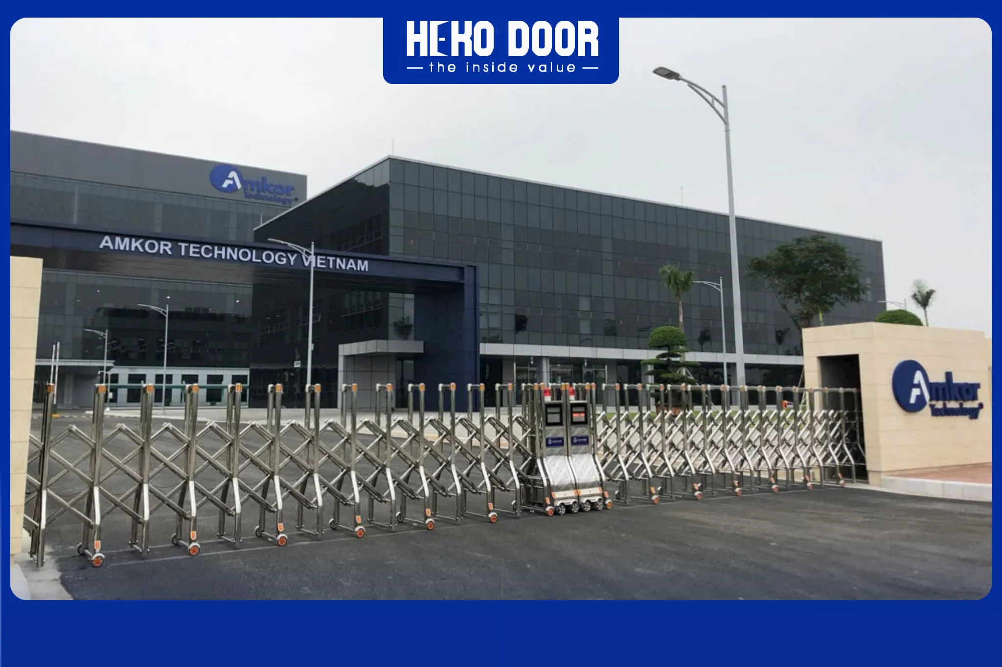 Cổng xếp inox hợp phong thủy
