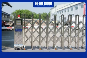 CỔNG XẾP INOX KÉM CHẤT LƯỢNG CÓ NHANH BỊ GỈ SÉT KHÔNG?