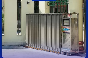 NGUY HIỂM TIỀM ẨN KHI DÙNG CỔNG XẾP INOX GIÁ RẺ?