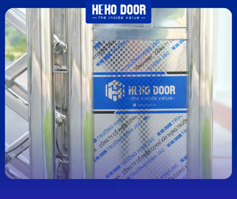 Cổng xếp inox trả góp