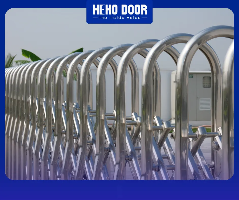 Nhận biết cổng xếp inox kém chất lượng