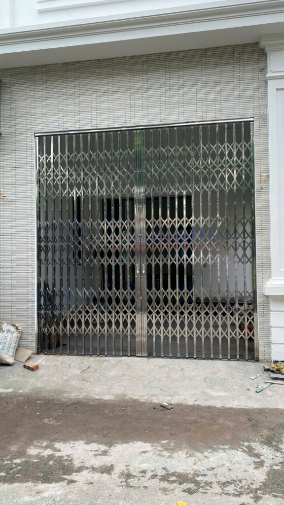 Quy trình đo đạc chọn kích thước cửa xếp inox tiêu chuẩn