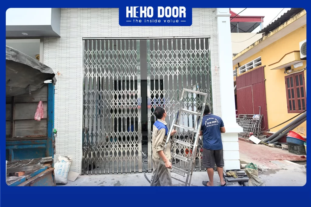 CỬA XẾP INOX MỚI